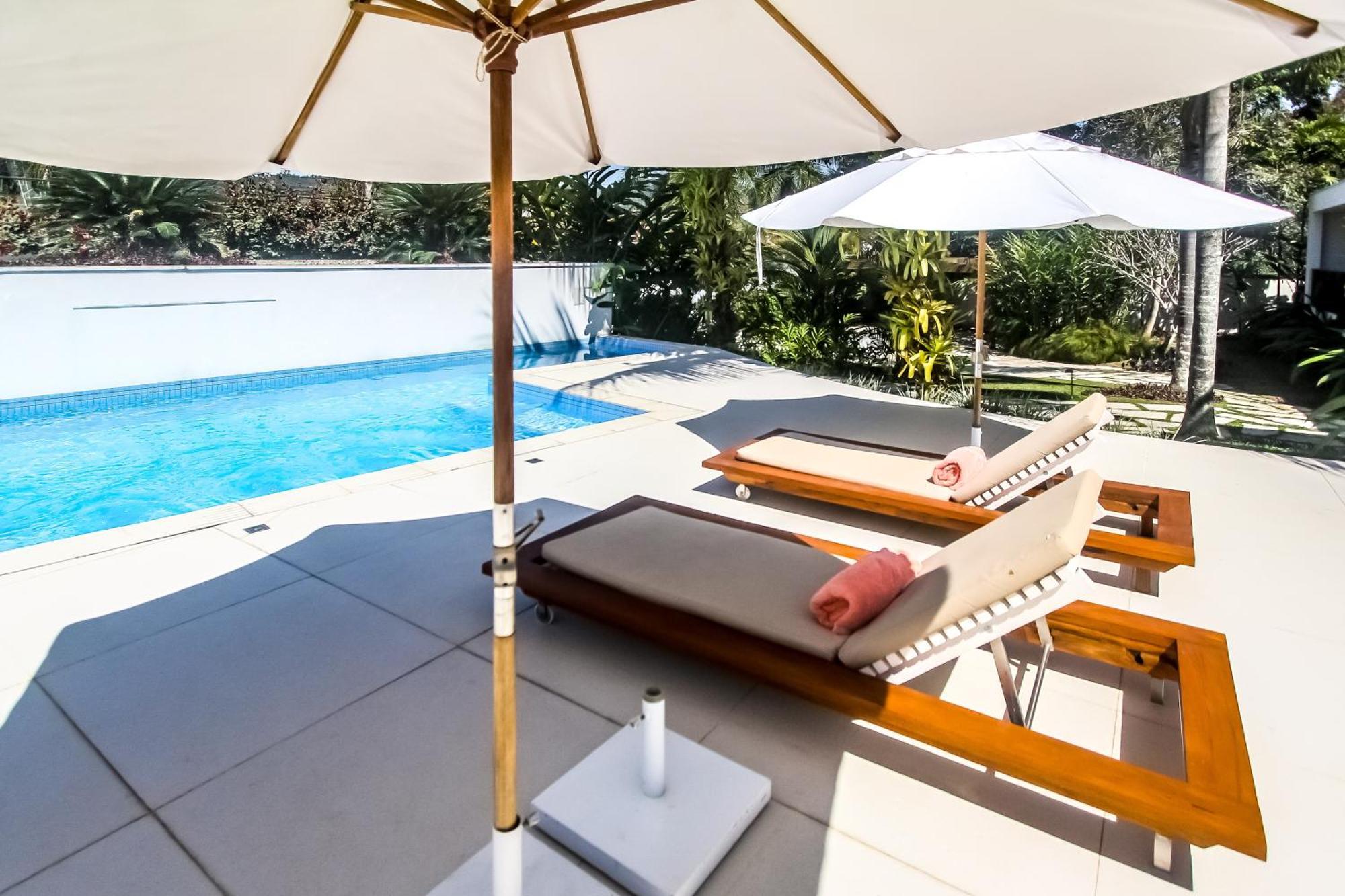 Tropical Contemporary Suites Araquari Exterior foto